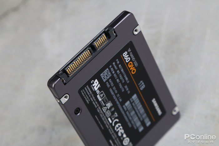 SATA SSD